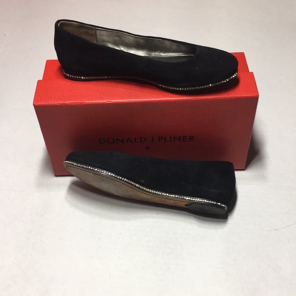 Donald j pliner black flats with rhinestones